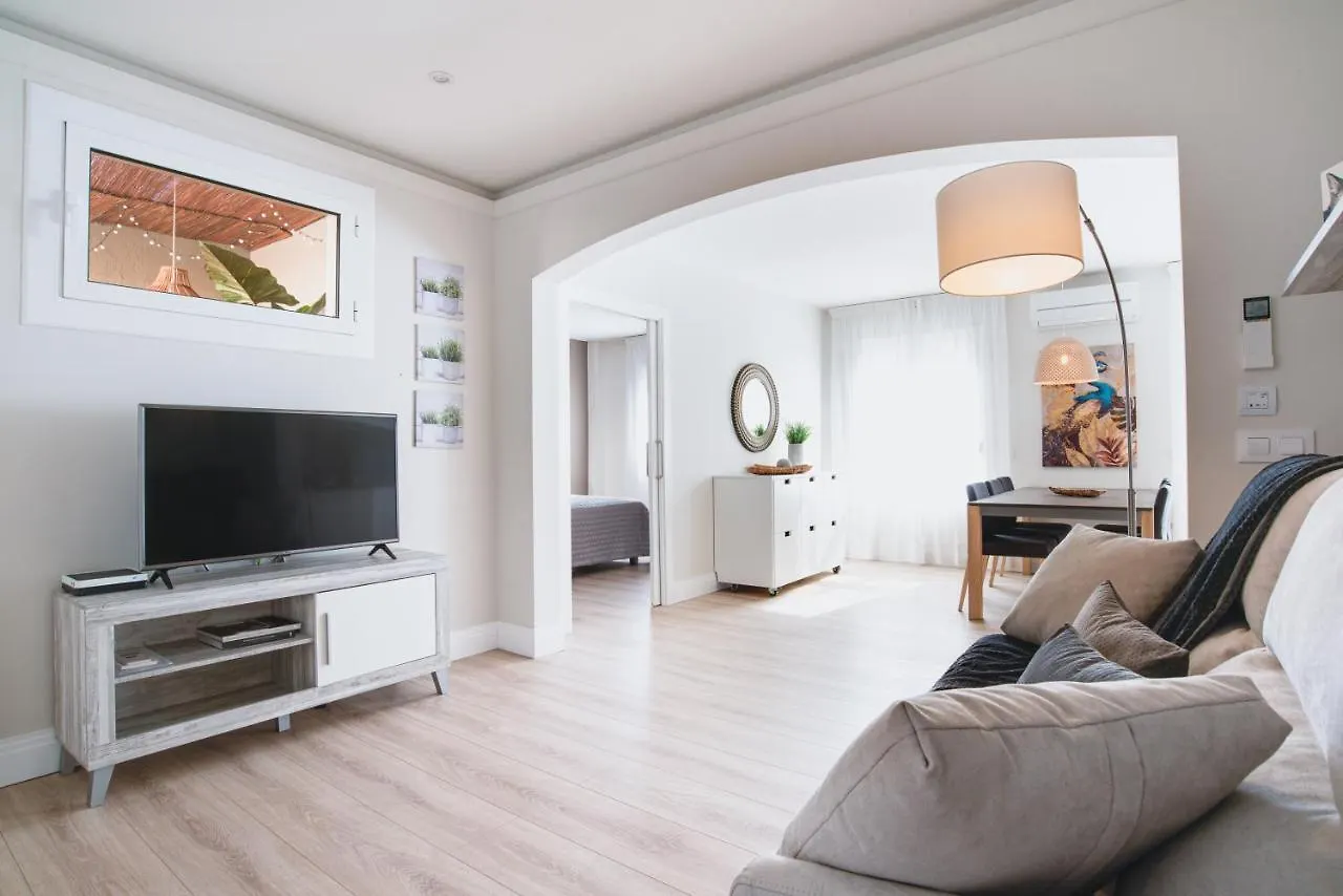 Apartamentos Hotel Pirineos Figueres  Espanha